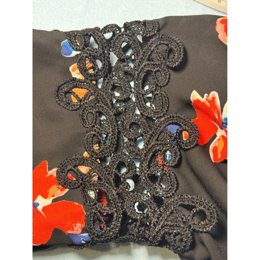 Zac & Rachel Womens Black Floral Bell Sleeve Crochet Lace Blouse Size L - Picture 8 of 10